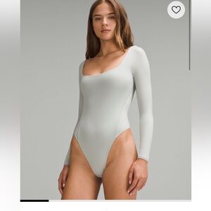 Lululemon wundermost square neck long sleeve S nwt thong bodysuit